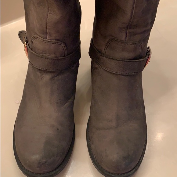 Grey leather tall boot - Picture 8 of 8